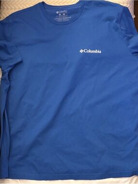 Unisex Columbia Short Sleeve Tee in Royal Blue with White Logo - NWT
